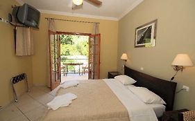 Bella Vista Hotel And Apartments
