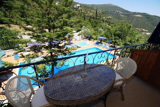 Bella Vista Hotel And Apartments Parga Exterior photo