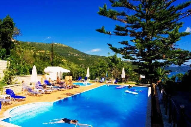 Bella Vista Hotel And Apartments Parga Exterior photo